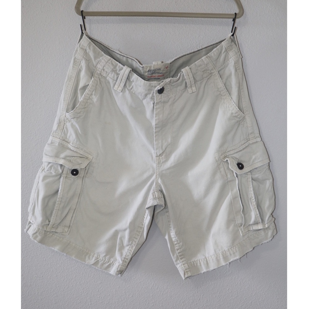 American Eagle Classic Length Cargo Shorts